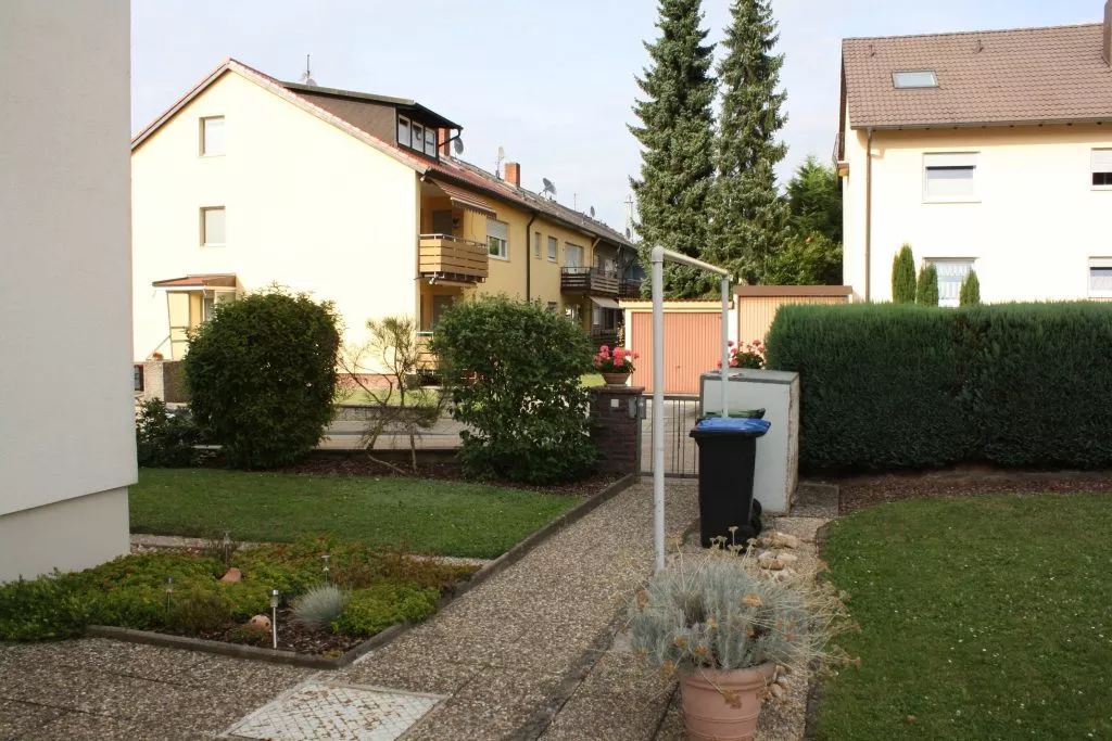 Immobilienangebot - Karlsruhe-Grötzingen - Alle - 2 Zimmer Erdgeschoss-Wohnung mit Balkon in KA-Grötzingen