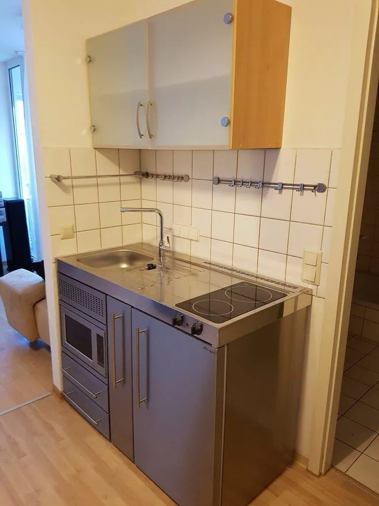 Immobilienangebot - Karlsruhe - Alle - Möblierte, schöne 1 Zimmer Wohnung mit Balkon in zentraler Lage !
