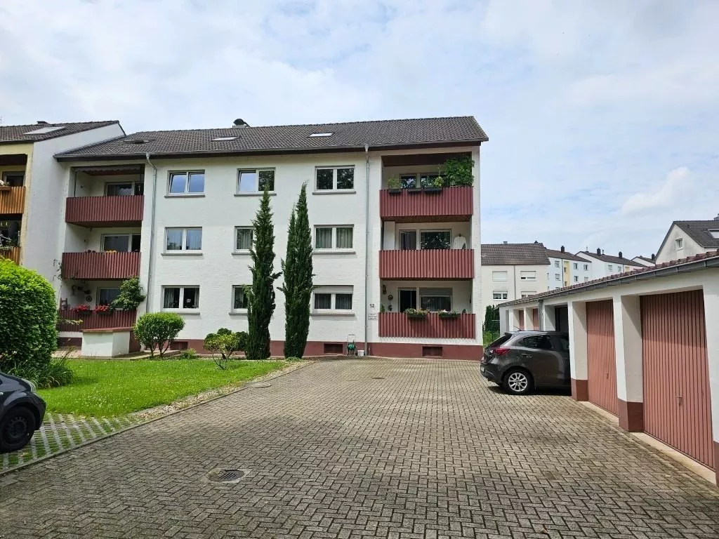 Immobilienangebot - Rastatt - Alle - 2 Zimmer Dachgeschosswohnung mit Stellplatz in Rastatt zu vermieten!