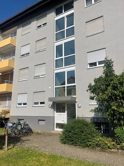 000KurzHausvorderseite Immobilienangebot - Bühl - Alle - Attraktive Kapitalanlage: 1-Zimmer-Wohnung mit Balkon in zentraler, ruhiger Lage !