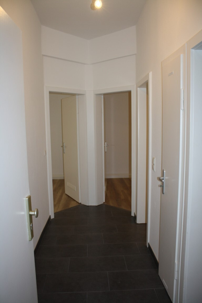 Immobilienangebot - Karlsruhe - Alle - :NEU: Charmante 3 Zimmer Wohnung in zentraler Lage von Karlsruhe !