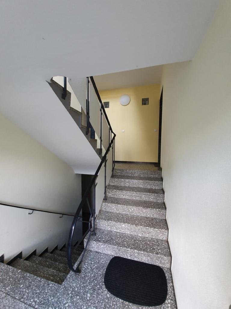 Immobilienangebot - Karlsruhe - Alle - 3 Zimmerwohnung mit Balkon und Loggia in Karlsruhe zu vermieten