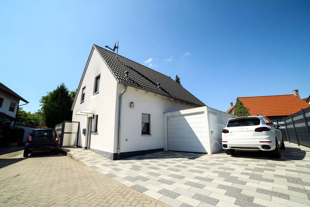 Immobilienangebot - Eggenstein - Alle - :SCHMUCKSTÜCK: 1 Familienhaus in Eggenstein-Leopoldshafen zu verkaufen!