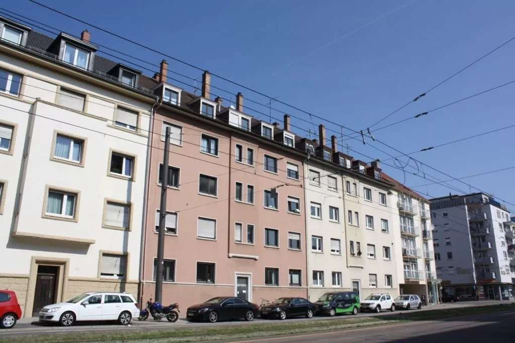 Immobilienangebot - Karlsruhe - Alle - Zentral gelegene 2 Zimmer Wohnung zu vermieten *WG geeignet*