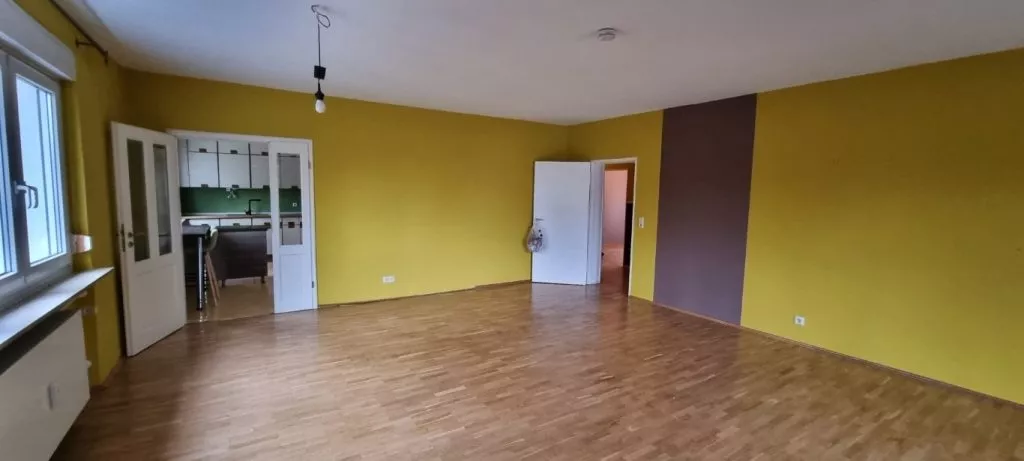 Immobilienangebot - Karlsruhe - Alle - :NEU: Bezugsfreie 4 Zimmer Wohnung mit Balkon*NORDSTADT*