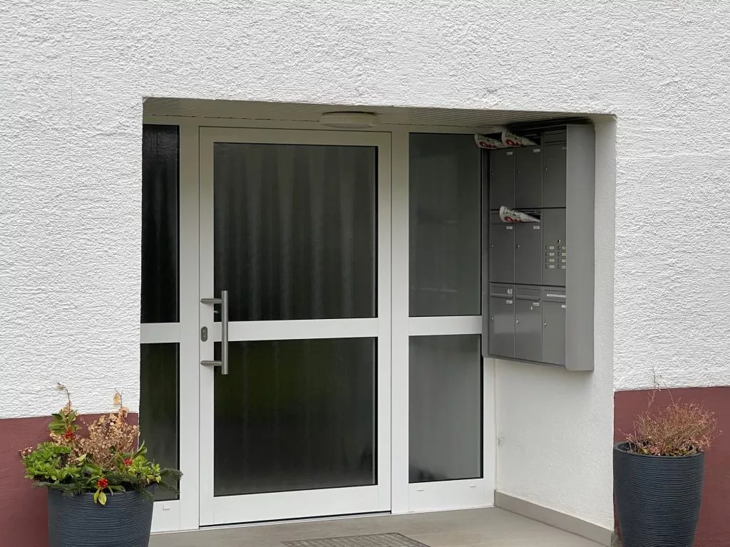 Immobilienangebot - Rastatt - Alle - 2 Zimmer Dachgeschosswohnung mit Stellplatz in Rastatt zu vermieten!