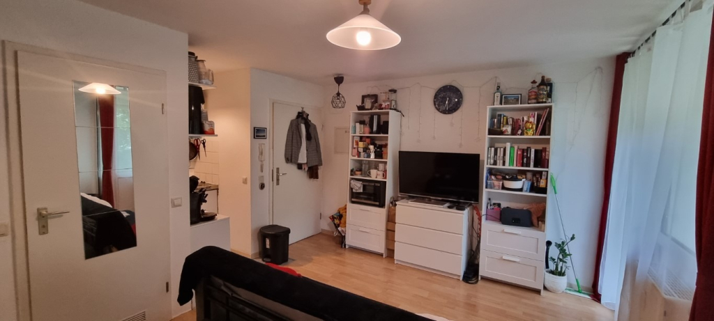 Immobilienangebot - Karlsruhe - Alle - Schöne 1 Zimmer Erdgeschosswohnung mit kleiner Terrasse und TG-Stellplatz in zentraler Lage !