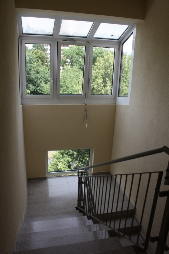 Immobilienangebot - Karlsruhe - Alle - :NEU: 2 Zimmer Dachgeschosswohnung  "Am Rüppurrer Schloß" mit Balkon und TG Stellplatz