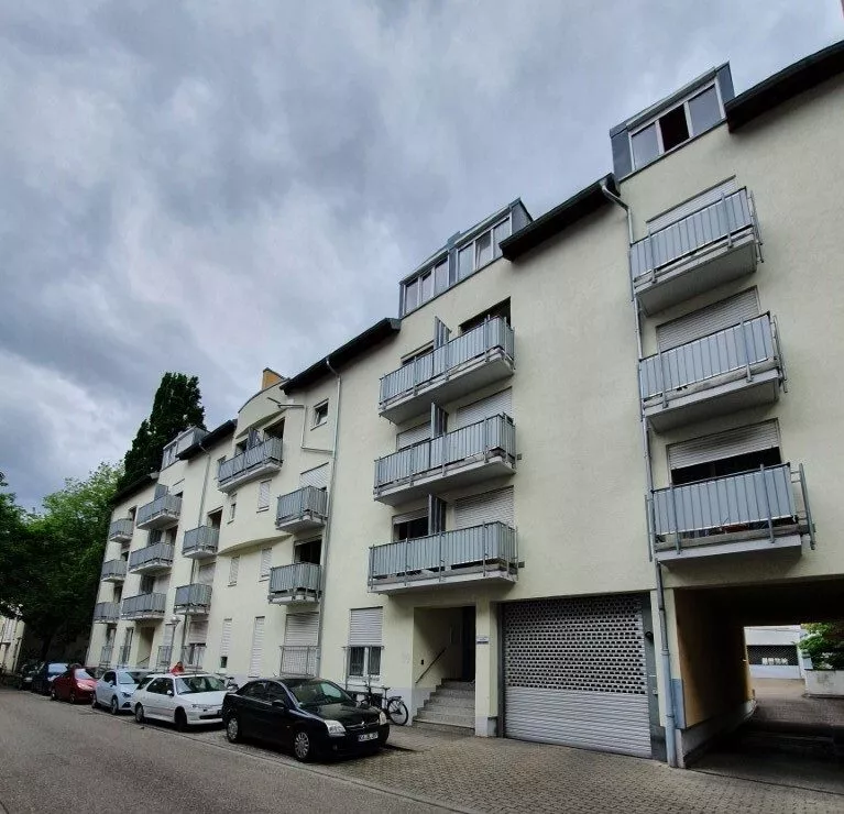 Immobilienangebot - Karlsruhe - Alle - Tiefgaragenstellplatz zentral von Karlsruhe *Werderstraße* zu vermieten