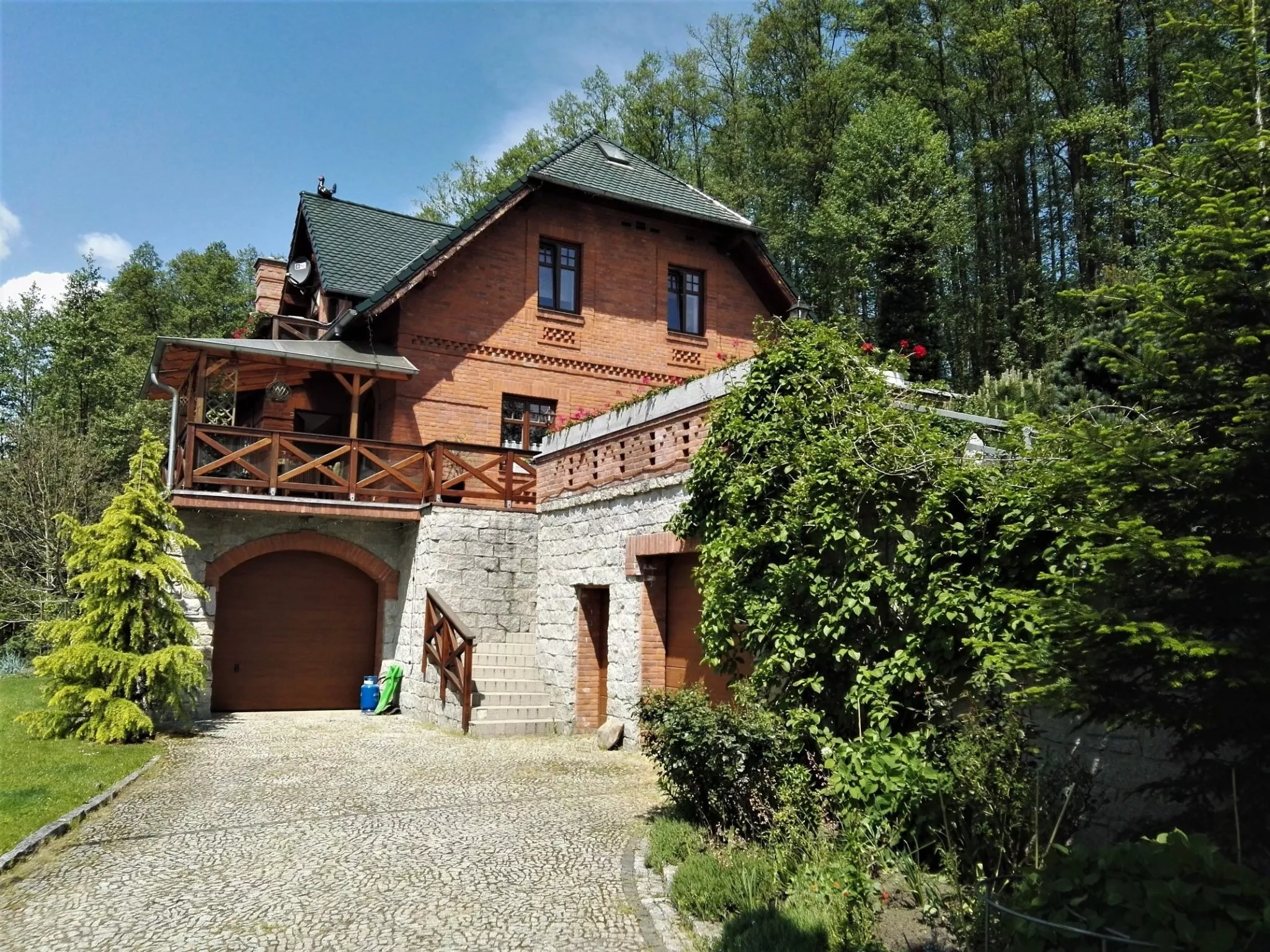 Immobilienangebot - Marcinowice - Alle - Freistehendes Haus in Merzdorf (Marcinowice) - Polen - zu verkaufen!