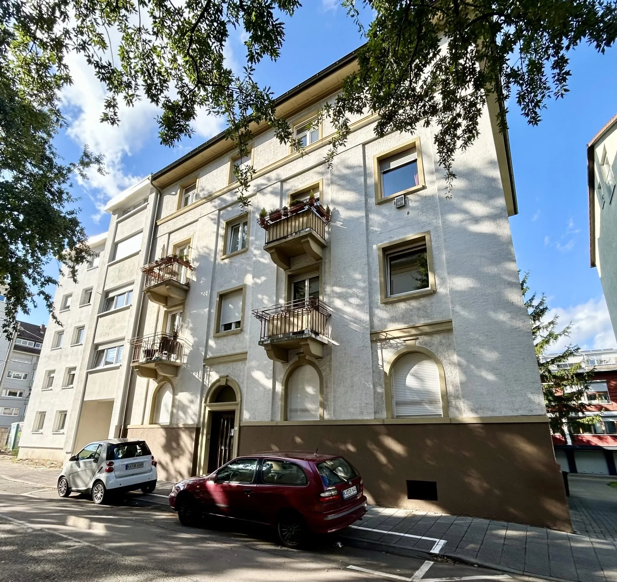 Immobilienangebot - Karlsruhe - Alle - Moderne 2-Zimmer-Wohnung mit Einbauküche und Tageslichtbad