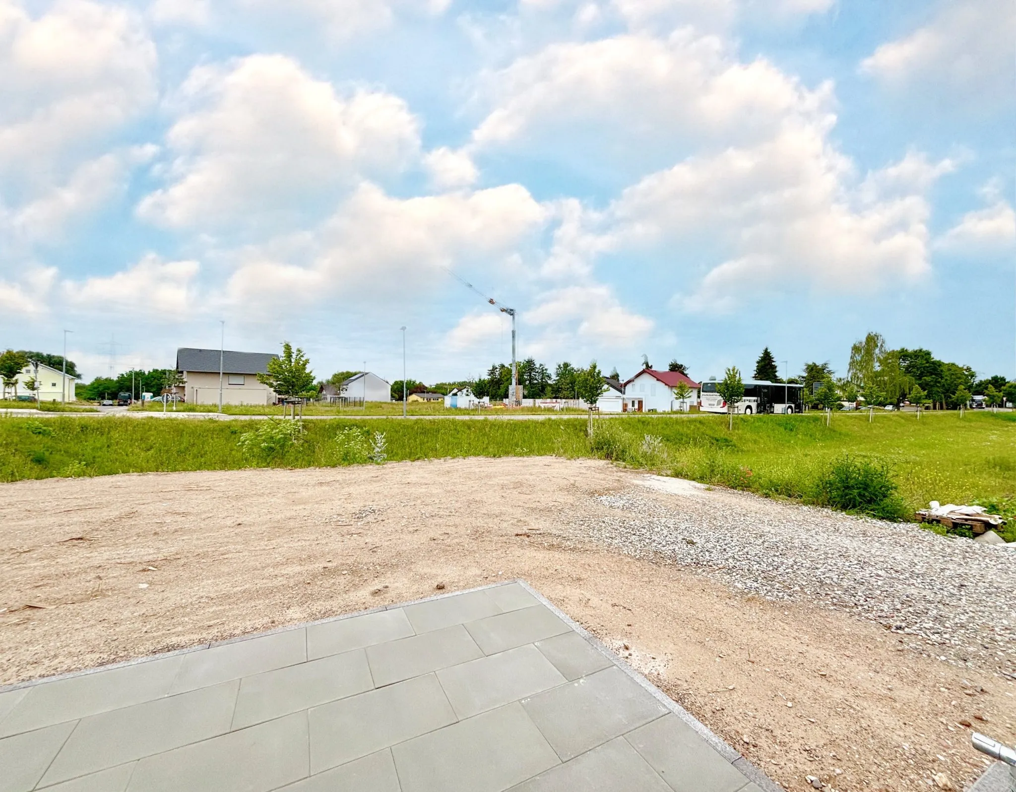 1LangTerrasse mit Garten (Die Abbildung zeigt eine Beispielwohnung im Haus) Immobilienangebot - Dettenheim - Alle - Ihr neues Zuhause mit eigenem Garten und sonniger Terrasse