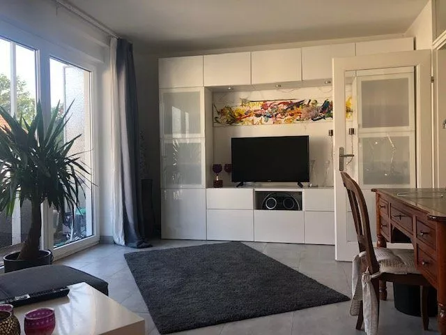 Immobilienangebot - Karlsruhe - Alle - Helle, vollmöblierte 1 Zimmer Wohnung mit Südbalkon im schönen Weiherfeld zu vermieten