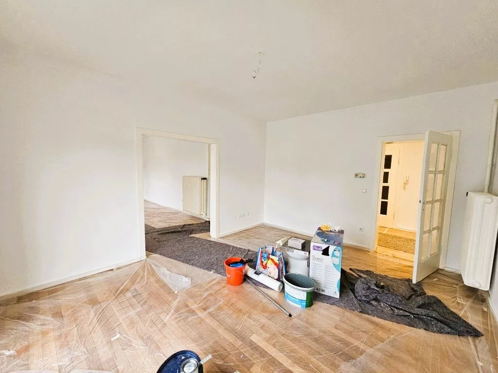 5LangZimmer Immobilienangebot - Karlsruhe - Alle - Wohnen mit Stil: Neu renovierte 4-Zimmerwohnung mit Altbaucharme in zentraler Lage von Karlsruhe