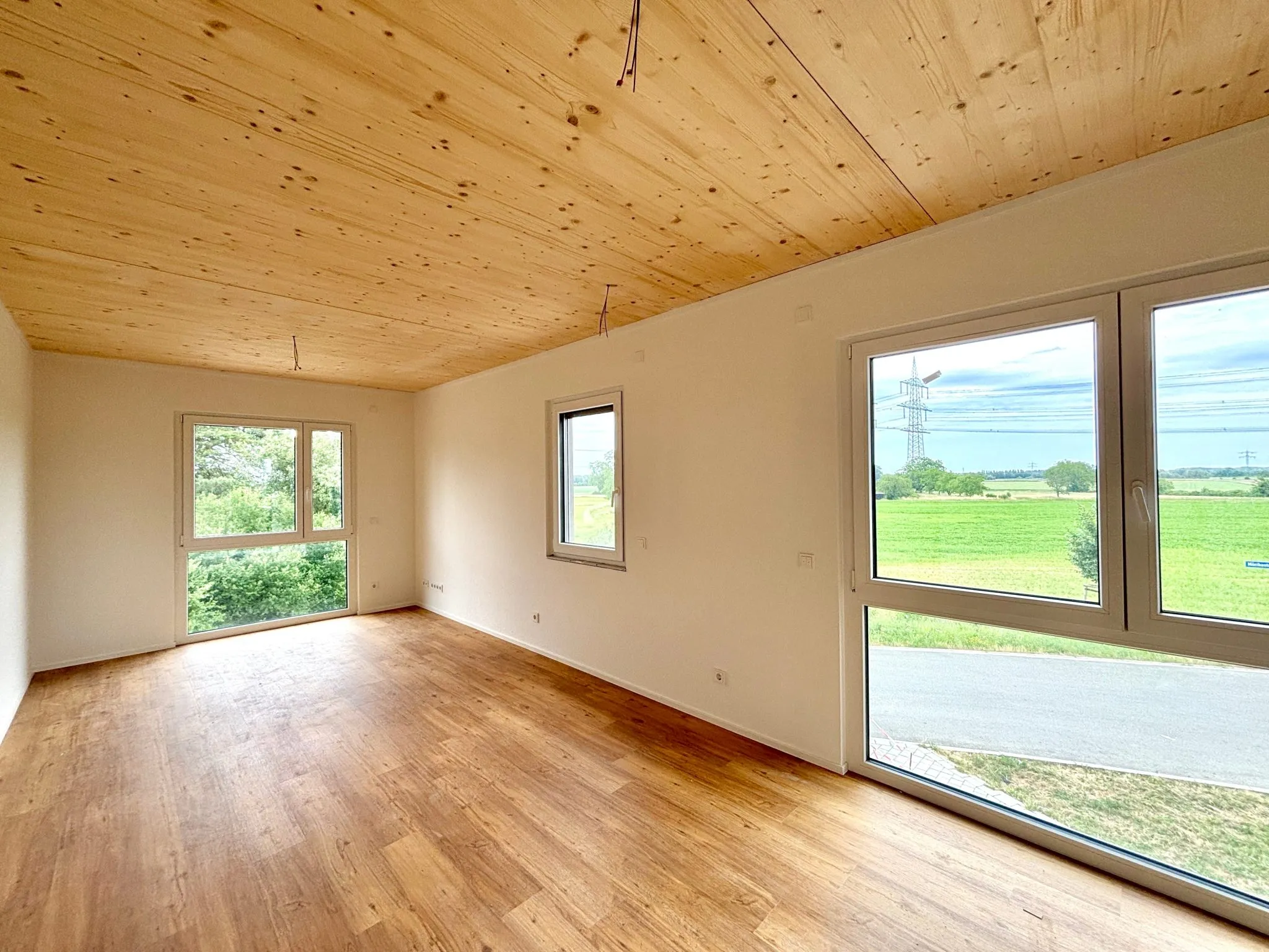 Immobilienangebot - Dettenheim - Alle - Neubauwohnung mit Weitblick: 5 Zimmer, 2 Loggien und 2 Stellplätze