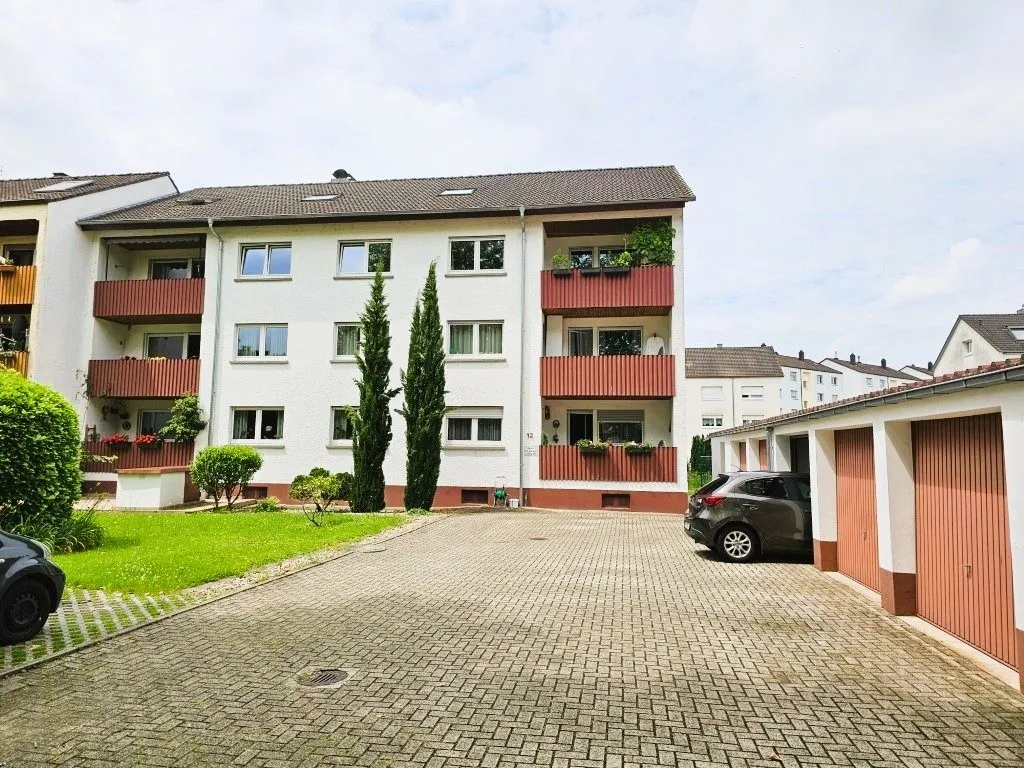 Immobilienangebot - Rastatt - Alle - Erstbezug nach Renovierung: 2 Zimmer Dachgeschosswohnung mit Stellplatz in Rastatt zu vermieten!