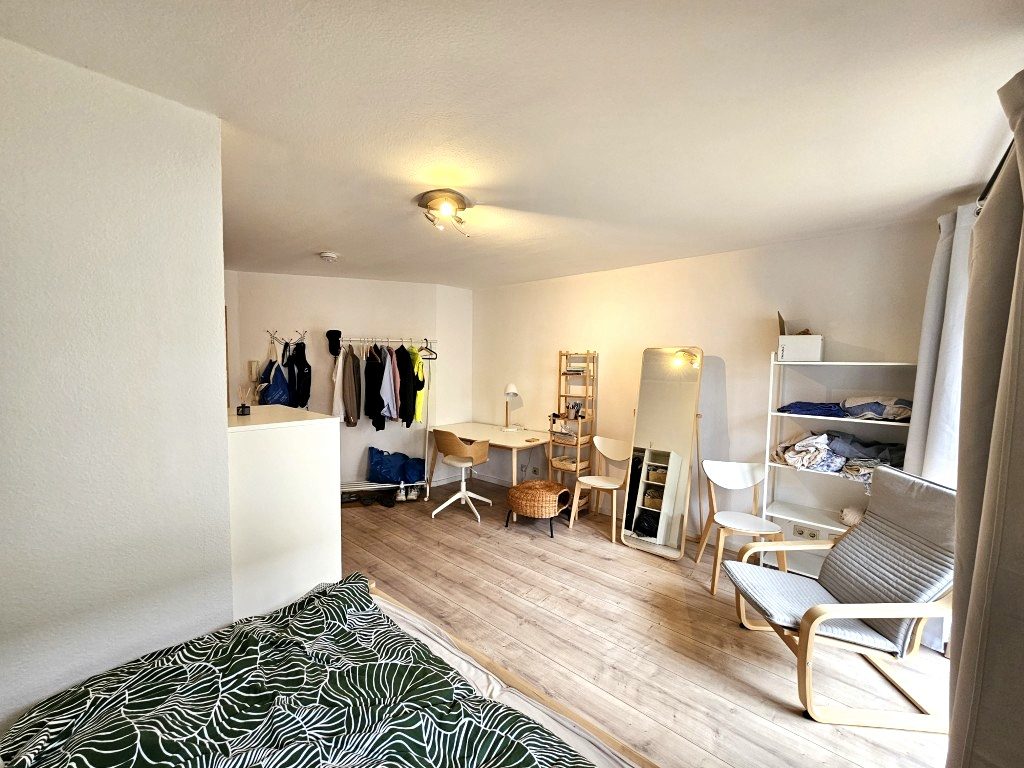 2LangZimmer Immobilienangebot - Karlsruhe - Alle - Top Investment: 1-Zimmer-Wohnung mit Tiefgaragenstellplatz in gefragter Südstadtlage