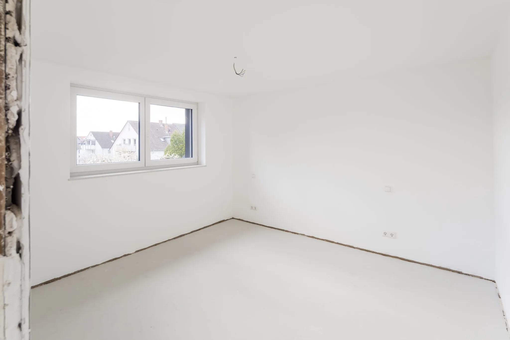 9LangSchlafzimmer ohne Dachschrägen Immobilienangebot - Ettlingen - Alle - ::Studioloftwohnung:: Kernsaniert in Ettlingen- zentral und ruhig -mit riesiger Dachterrasse