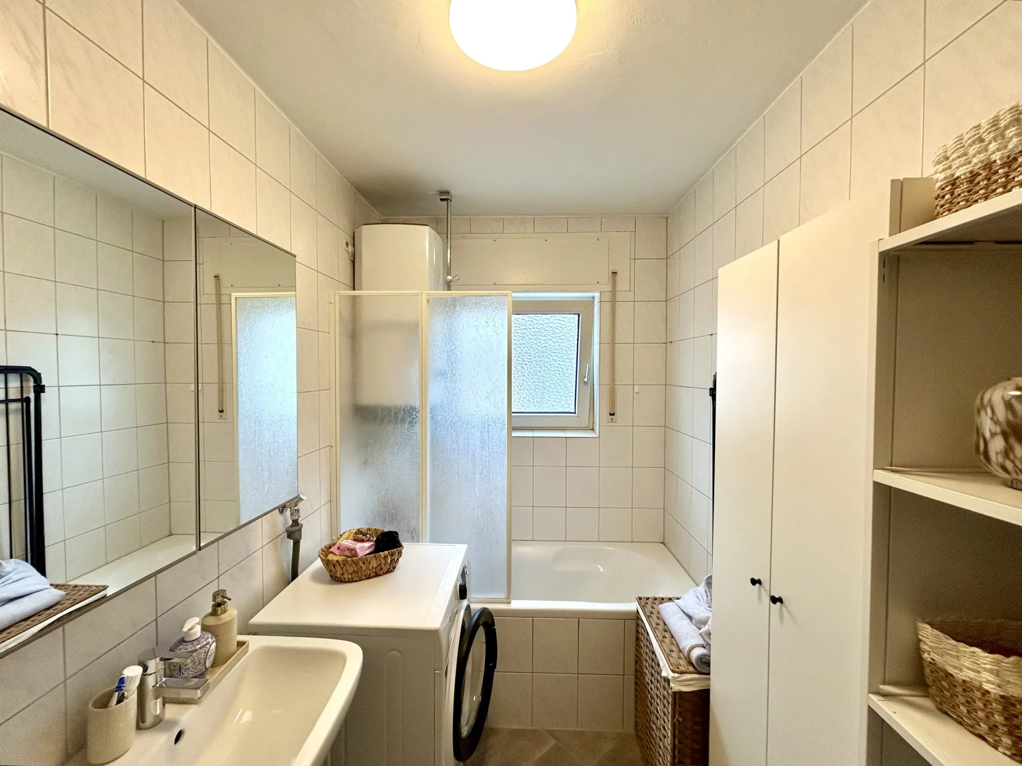 Immobilienangebot - Linkenheim-Hochstetten - Alle - Starke Rendite & langfristige Vermietung – 12-Familienhaus in Linkenheim-Hochstetten