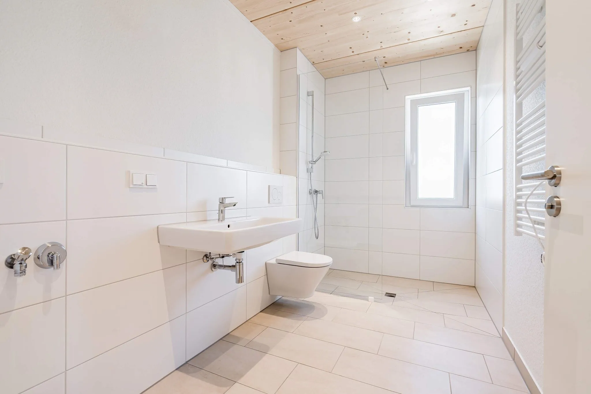 Immobilienangebot - Dettenheim - Alle - Neubau-Highlight: 2-Zimmer-Wohnung im 1. Obergeschoss mit 2 Stellplätzen – jetzt sichern!