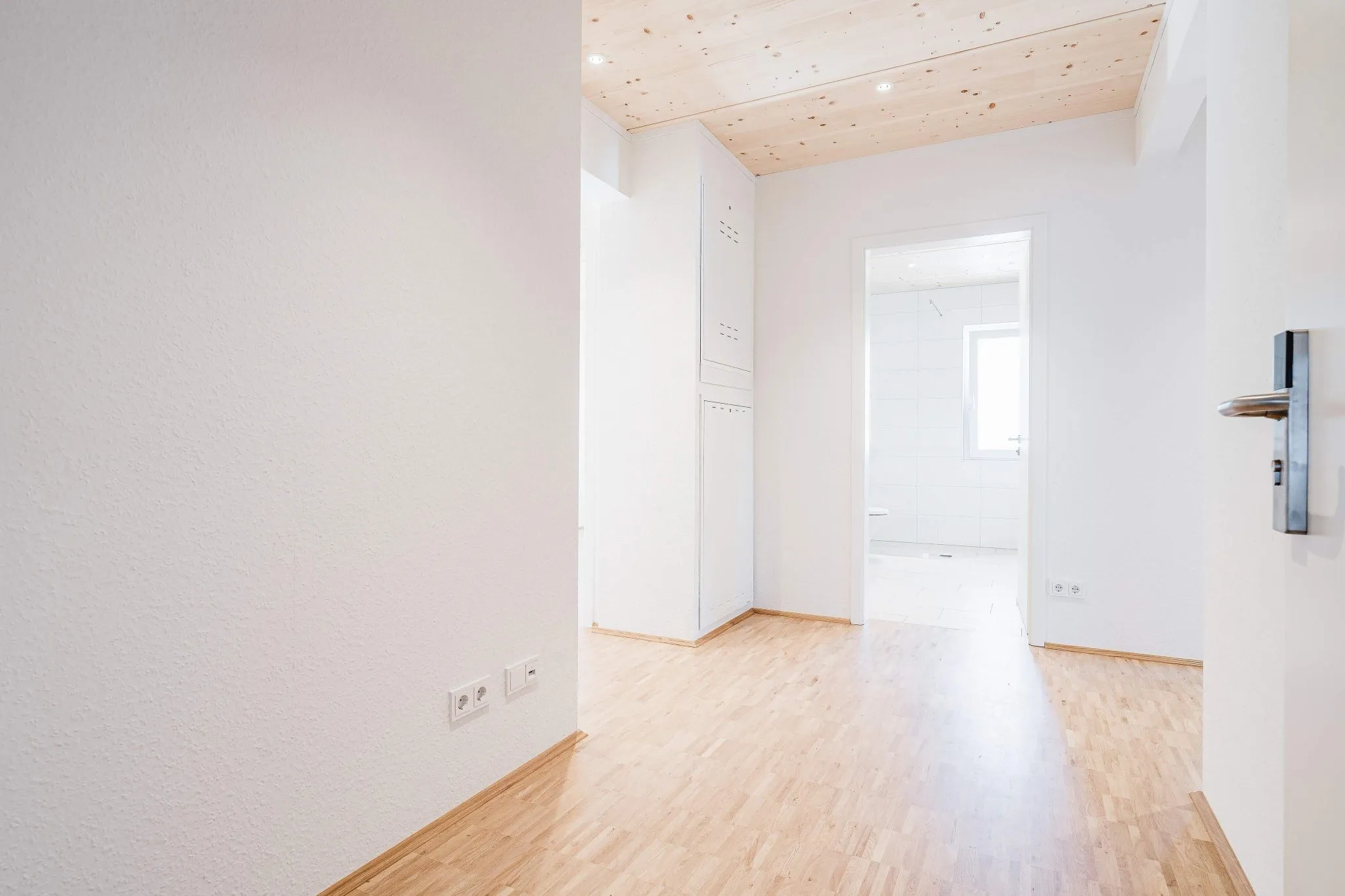 Immobilienangebot - Dettenheim - Alle - Neubau-Highlight: 2-Zimmer-Wohnung im 1. Obergeschoss mit 2 Stellplätzen – jetzt sichern!