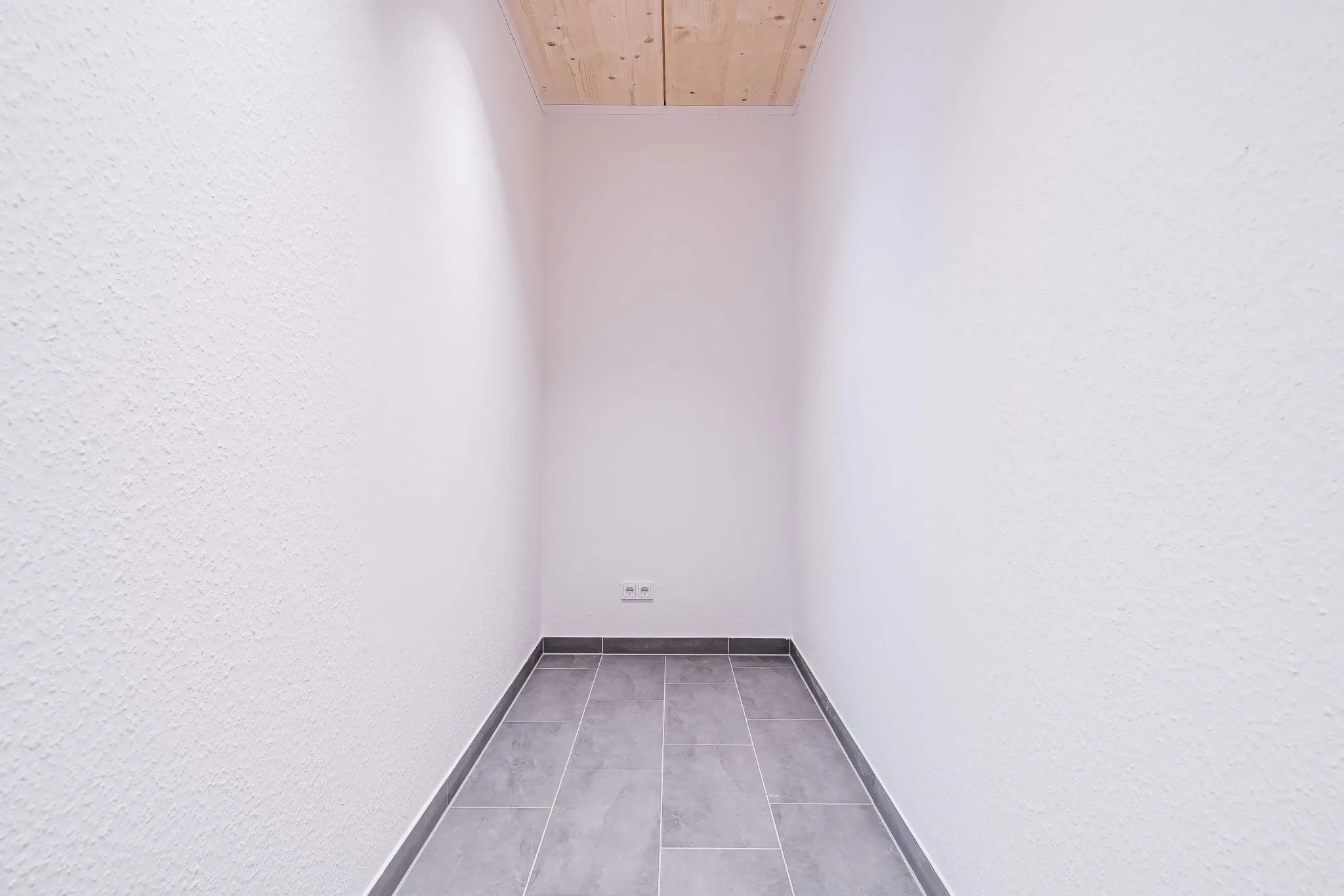 Immobilienangebot - Dettenheim - Alle - Neubau-Highlight: 2-Zimmer-Wohnung im 1. Obergeschoss mit 2 Stellplätzen – jetzt sichern!