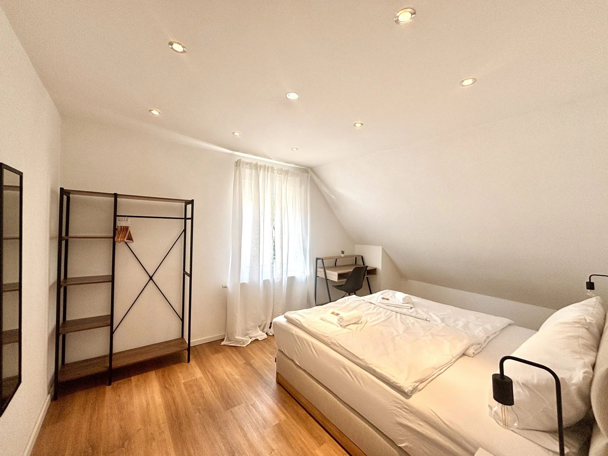 5LangEin weiteres Zimmer Immobilienangebot - Pforzheim - Alle - Sanierte 3-ZKB-Wohnung – selbst wohnen oder clever investieren