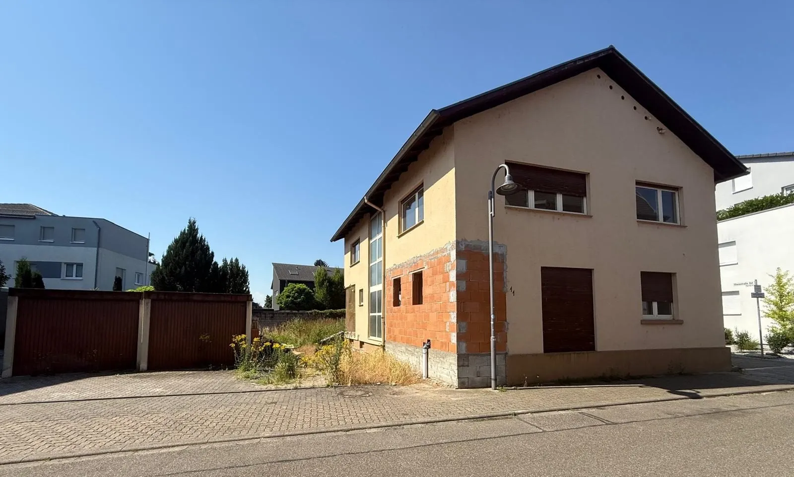 Immobilienangebot - Stutensee-Friedrichstal - Alle - Wohnträume verwirklichen – EFH mit Gestaltungsspielraum in Stutensee-Friedrichstal