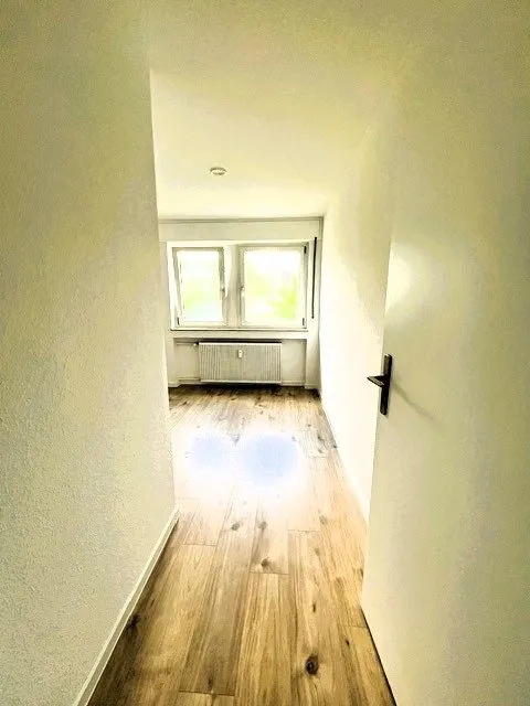 16LangKinderzimmer Immobilienangebot - Rastatt - Alle - Erstbezug nach Renovierung: 3-Zimmer-Erdgeschosswohnung mit Balkon in Rastatt zu vermieten!