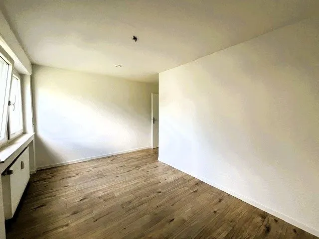18LangKinderzimmer Immobilienangebot - Rastatt - Alle - Erstbezug nach Renovierung: 3-Zimmer-Erdgeschosswohnung mit Balkon in Rastatt zu vermieten!