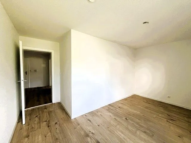 17LangKinderzimmer Immobilienangebot - Rastatt - Alle - Erstbezug nach Renovierung: 3-Zimmer-Erdgeschosswohnung mit Balkon in Rastatt zu vermieten!