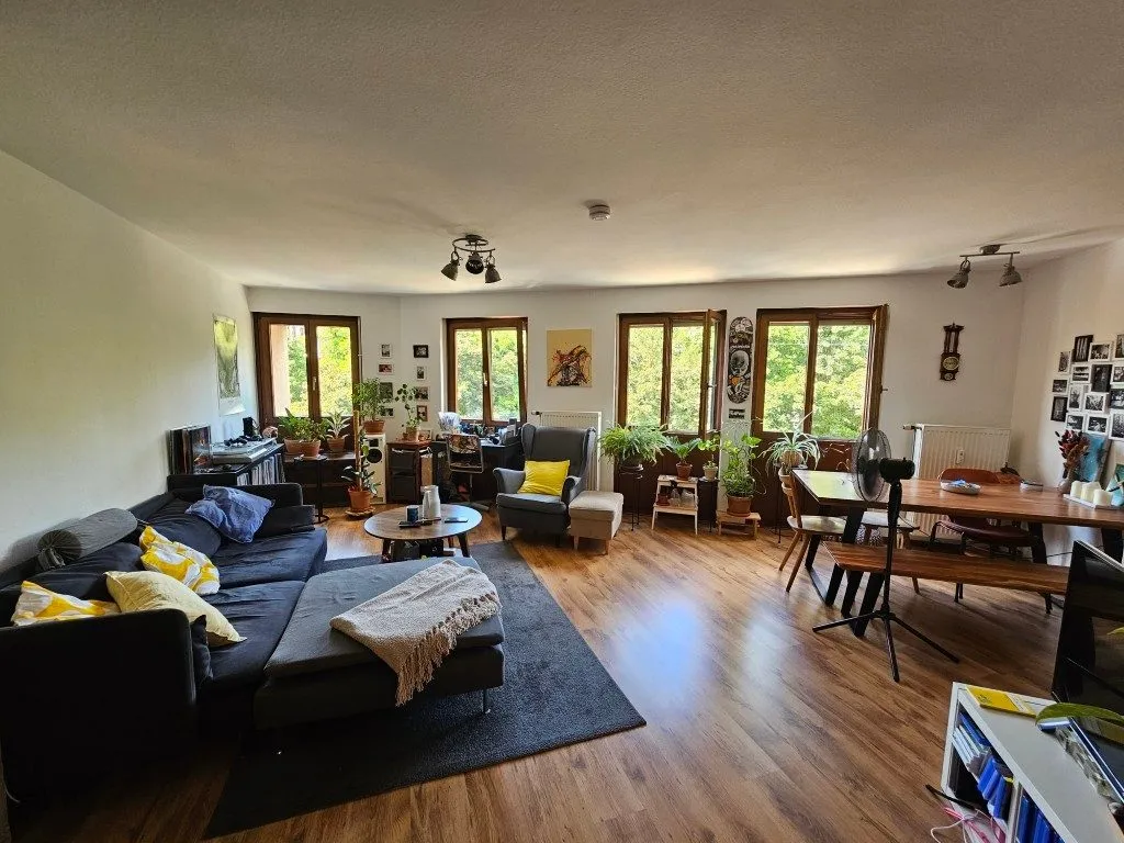 Immobilienangebot - Karlsruhe - Alle - Attraktive Kapitalanlage nahe Universität – Vermietete 2-Zimmer-Wohnung mit Garage in Karlsruhe