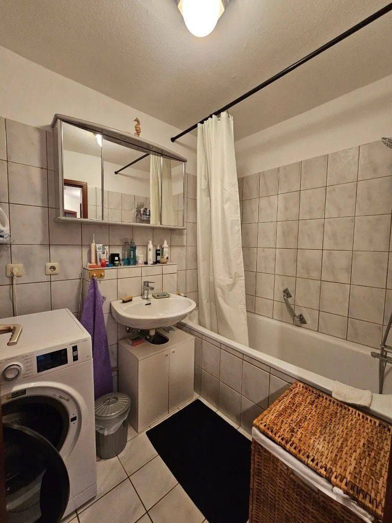 Immobilienangebot - Karlsruhe - Alle - Attraktive Kapitalanlage nahe Universität – Vermietete 2-Zimmer-Wohnung mit Garage in Karlsruhe