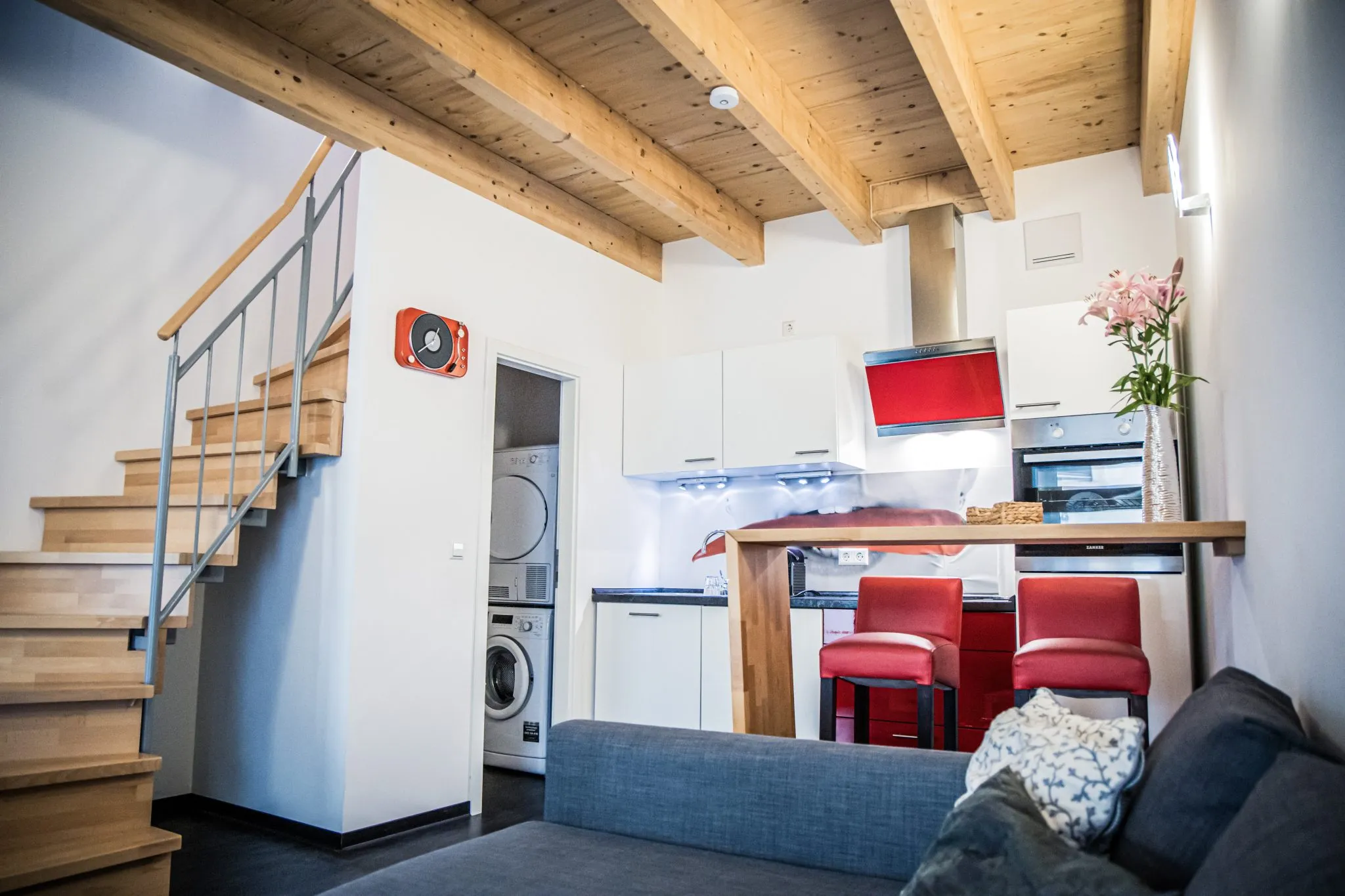 Immobilienangebot - Karlsruhe - Alle - Top Invest ! 3 hochwertige Maisonette-Wohnungen in ruhigem Rückgebäude nahe KIT Karlsruhe-Oststadt