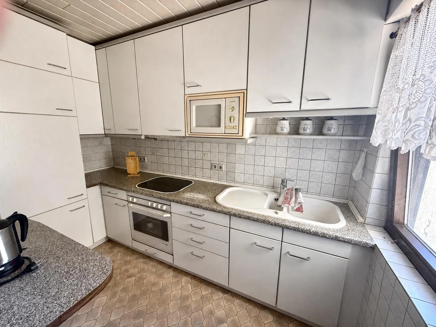 Immobilienangebot - Oberhausen-Rheinhausen - Alle - Seltene Gelegenheit: Großes Grundstück mit Bestandsimmobilie in Oberhausen-Rheinhausen
