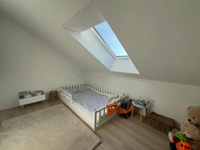 18LangKinderzimmer Immobilienangebot - Wörth am Rhein - Alle - Moderne 4-Zimmer-mit Balkon und zwei KFZ-Stellplätzen in Wörth