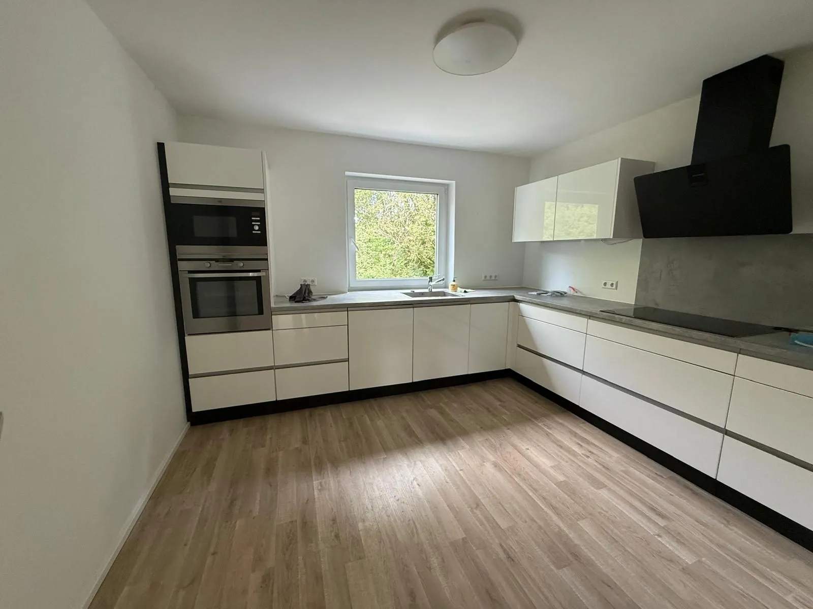 Immobilienangebot - Karlsruhe - Alle - Großzügig wohnen und flexibel arbeiten – alles unter einem Dach in Karlsruhe-Durlach